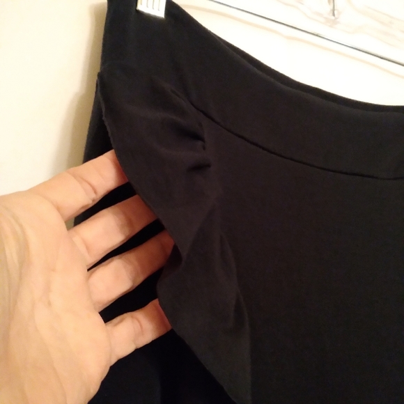 🎁 Free People, Vintage, Hi-Lo, Bohemian, Ruffled, Faux Wrap Skirt in Deep Black - Picture 3 of 12